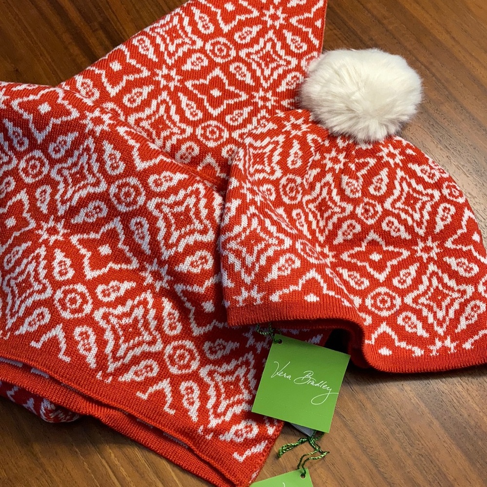 Vera Bradley knit hat/scarf set
